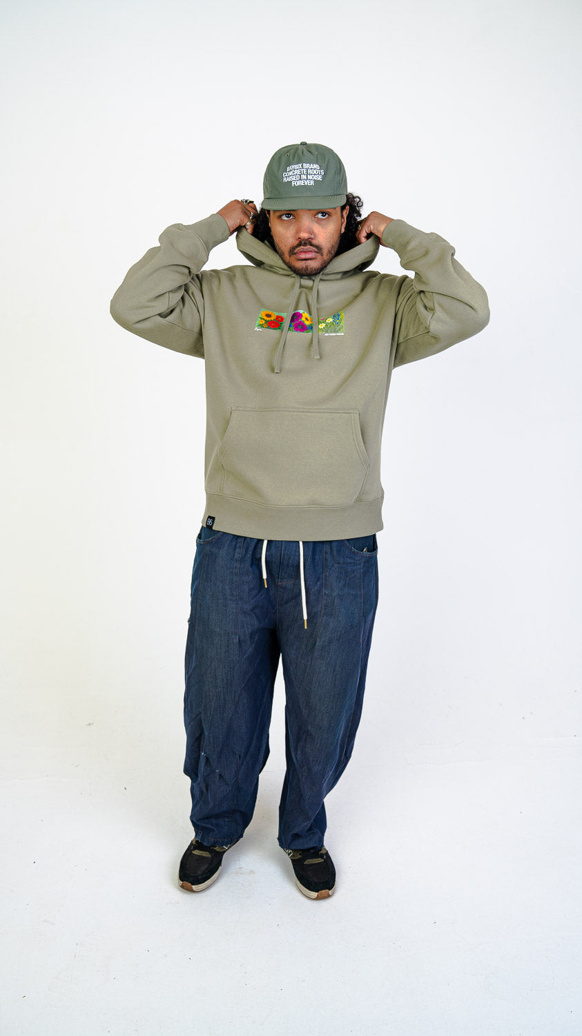 Bay | 6ix Flower Power Panels Hood Pistashio