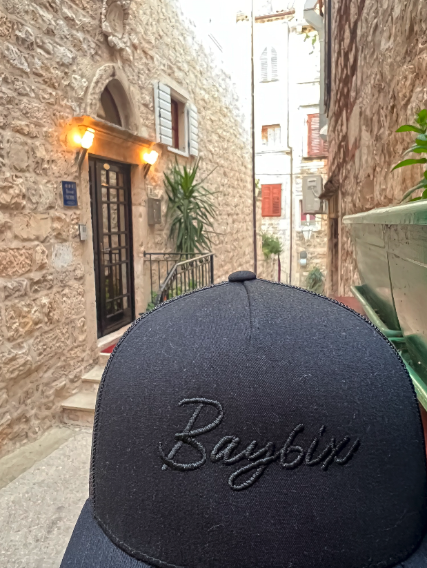 Bay | 6ix Black on Black Trucker cap