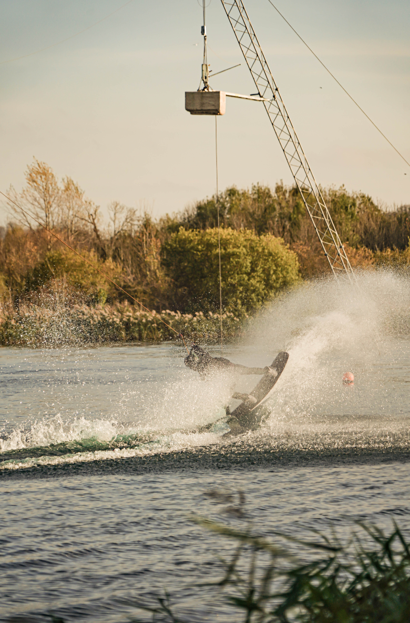 Bay | 6ix Windbreaker Black