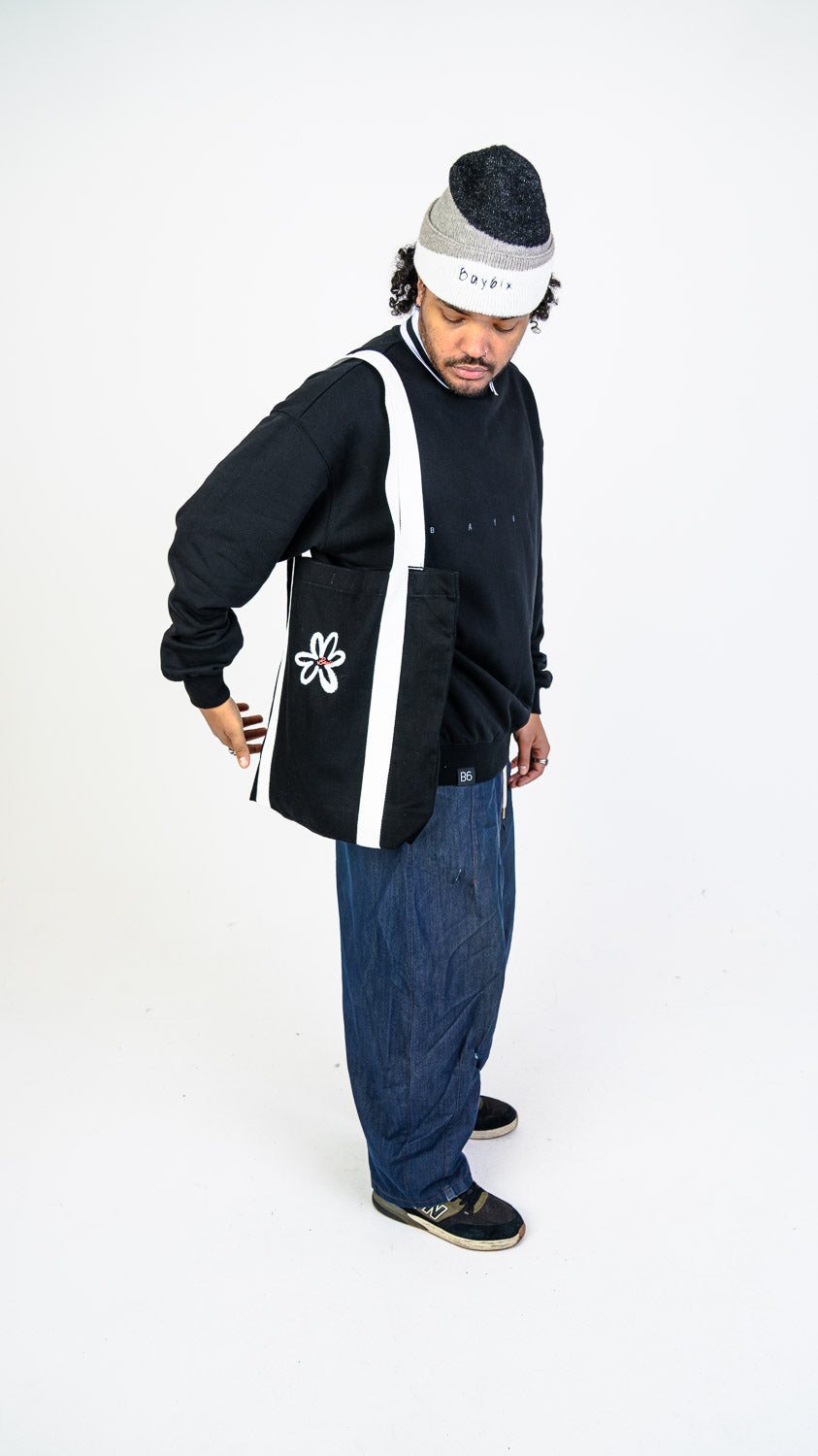 Bay | 6ix Crew jumper black